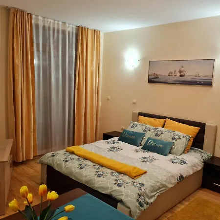 апартаменти-студия в комплекс нестинарка * Carevo