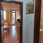апартаменти-студия в комплекс нестинарка