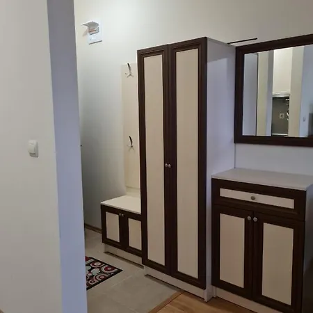Apartman апартаменти-студия в комплекс нестинарка