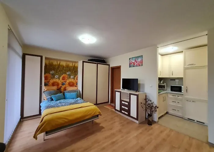 апартаменти-студия в комплекс нестинарка Apartmán