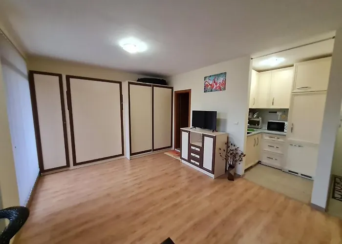 Apartmán апартаменти-студия в комплекс нестинарка