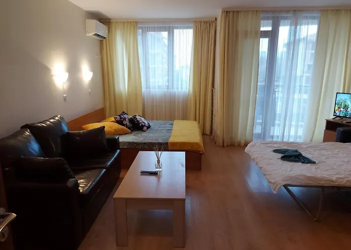 апартаменти-студия в комплекс нестинарка Apartmán